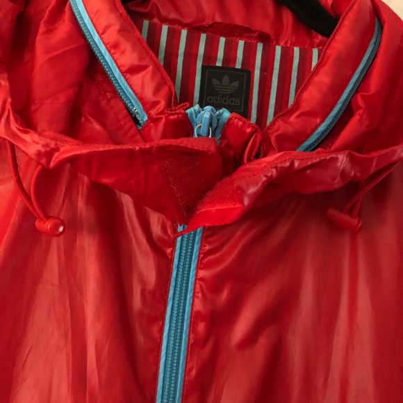 🔥VTG ADIDAS STRIPED WINDBREAKER W/HOOD🔥 - Picture 6 of 7